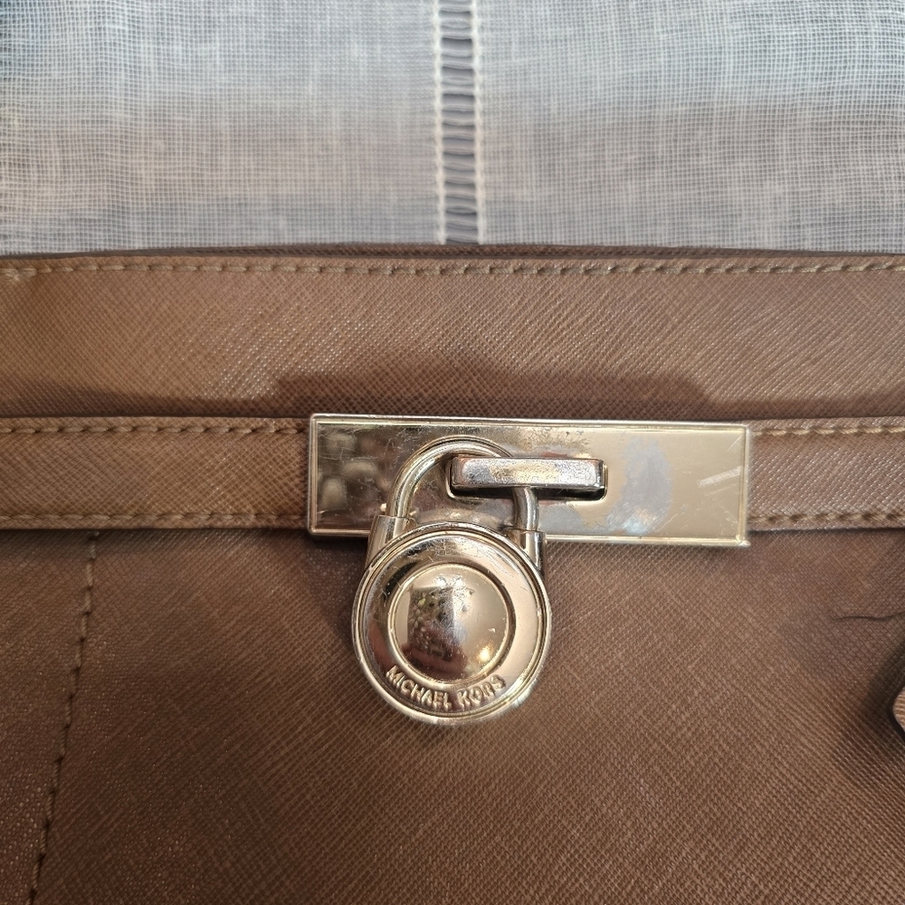 Michael Kors Brown Leather Crossbody Bag - Picture 6 of 12